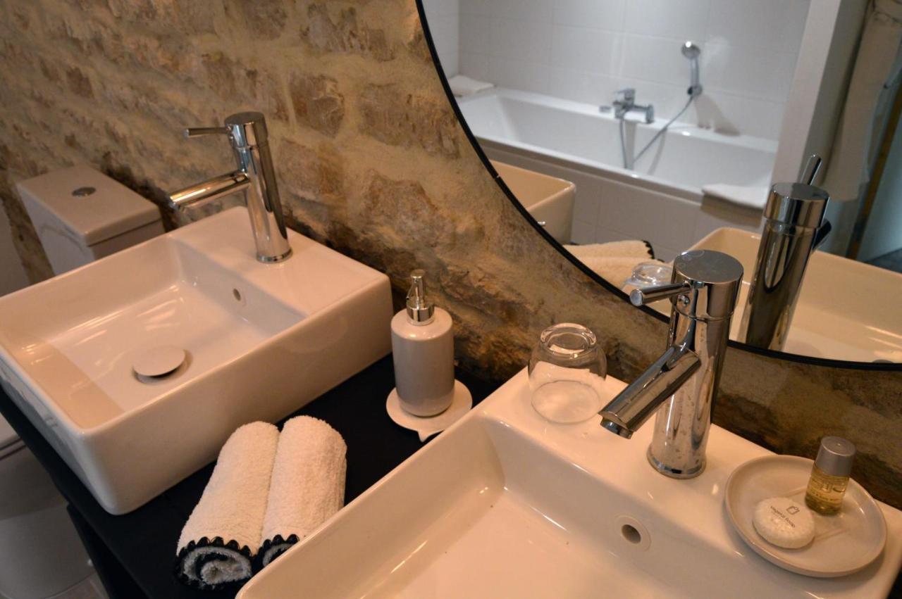 Bed and Breakfast La Revetizon Siecq Экстерьер фото