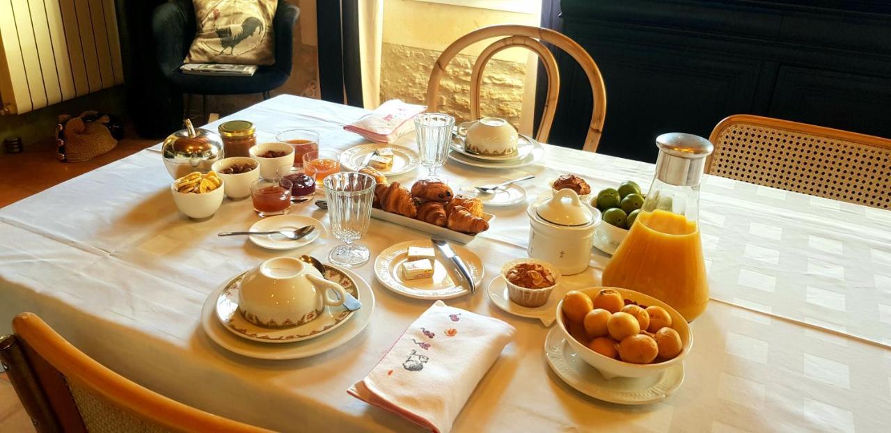 Bed and Breakfast La Revetizon Siecq Экстерьер фото