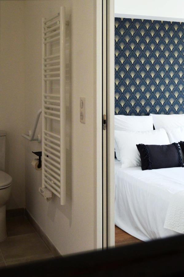 Bed and Breakfast La Revetizon Siecq Экстерьер фото